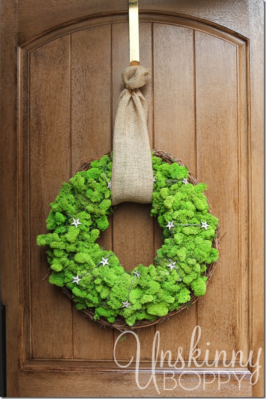 How to: DIY Reindeer Moss Christmas Wreath - Unskinny Boppy